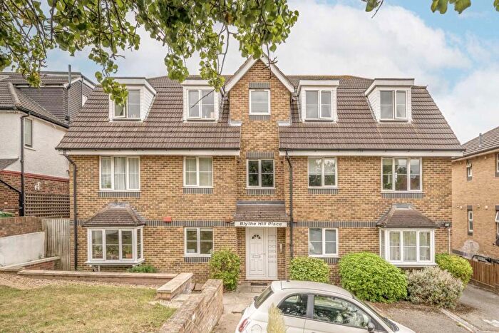 2 Bedroom Flat For Sale In Blythe Hill Place, Honor Oak, SE23