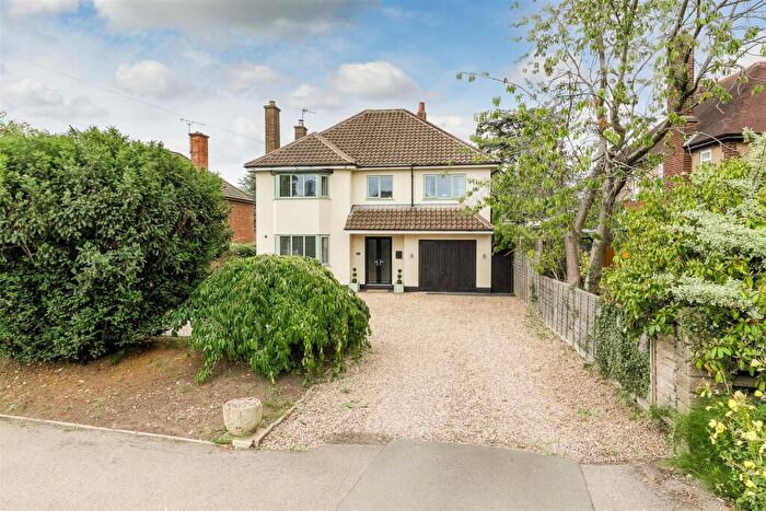 4 Bedroom Detached House For Sale In Ashby Road, Hinckley, LE10