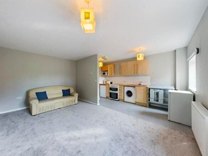 1 Bedroom Flat For Sale In Chedworth House, The Square, Chester, Cheshire, CH1