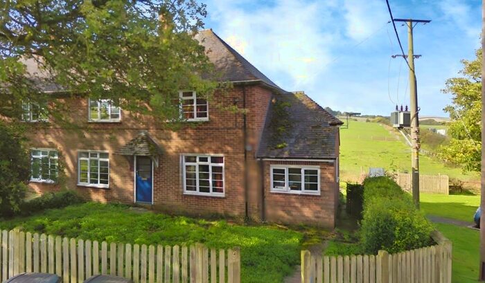 3 Bedroom Semi-Detached House To Rent In Sparsholt, Winchester, SO21