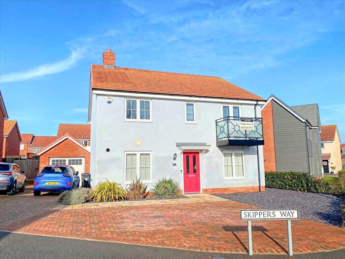4 Bedroom Detached House For Sale In Skippers Way, Walton On The Naze, CO14
