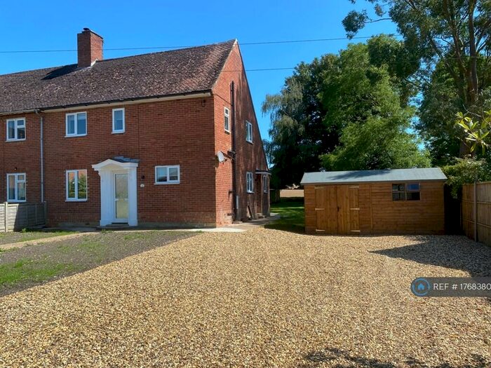 3 Bedroom Semi-Detached House To Rent In North Acre, Longparish, Andover, SP11
