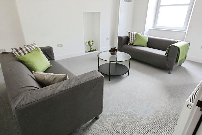 1 Bedroom Flat To Rent In Fountainbridge, Edinburgh, EH3