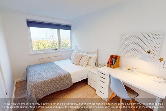 4 Bedroom House To Rent In Lebanon Close, EX4
