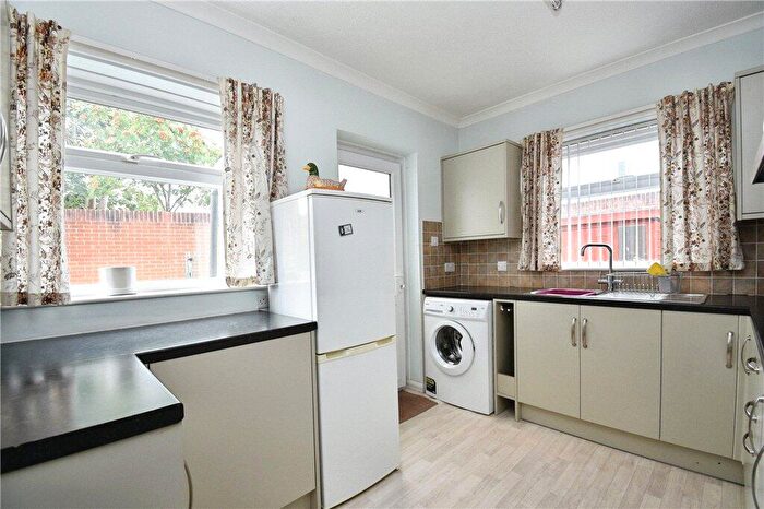 2 Bedroom Detached Bungalow For Sale In Bridge Road, Romsey, Hampshire, SO51