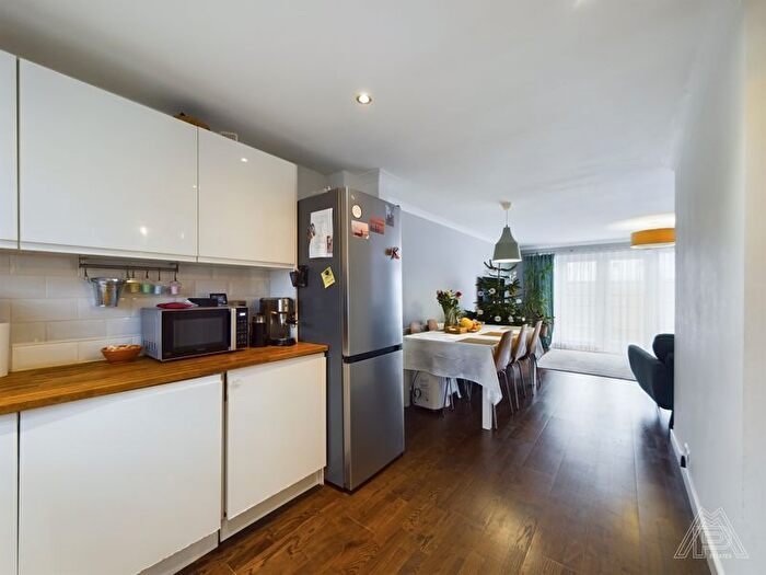 3 Bedroom Terraced House For Sale In Verbena Close, South Ockendon, RM15