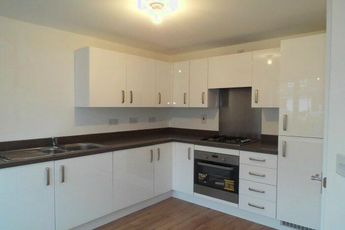 3 Bedroom Property To Rent In Ruston Road, Burntwood, WS7