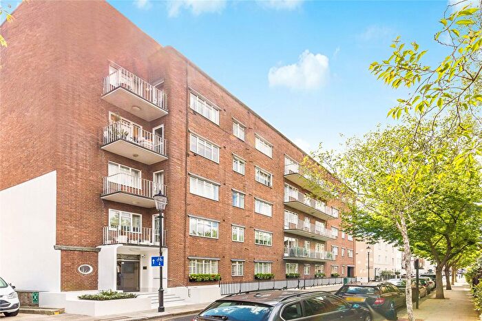 1 Bedroom Flat For Sale In Thackeray Court, Elystan Place, London, SW3