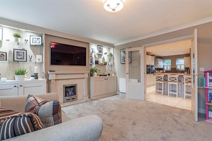 5 Bedroom Town House For Sale In Orchard Mill Drive, Croston, Leyland, PR26