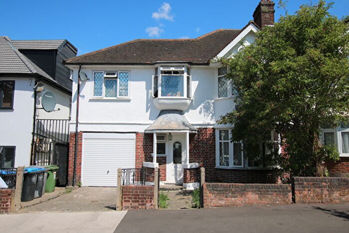 7 Bedroom Semi-Detached House For Sale In Haycroft Gardens, London, NW10