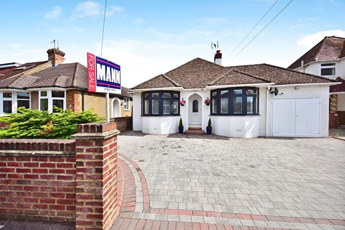 4 Bedroom Bungalow For Sale In Royston Road, Bearsted, Maidstone, Kent, ME15