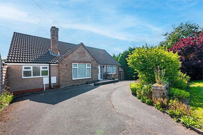4 Bedroom Detached Bungalow For Sale In Birkin Lane, Wingerworth, Chesterfield, S42