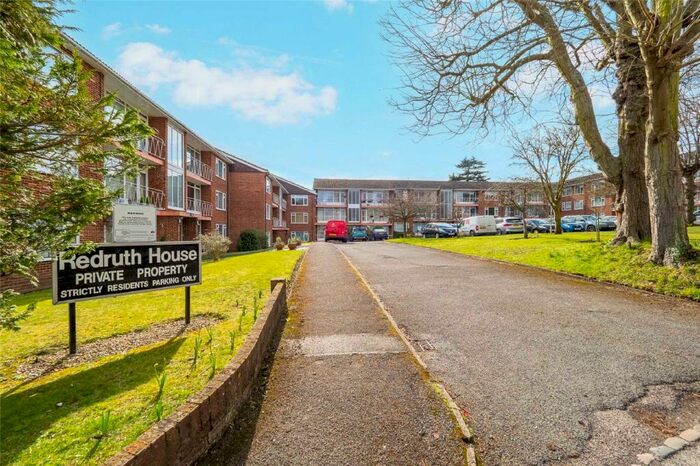 2 Bedroom Apartment To Rent In Grange Road, Sutton, SM2