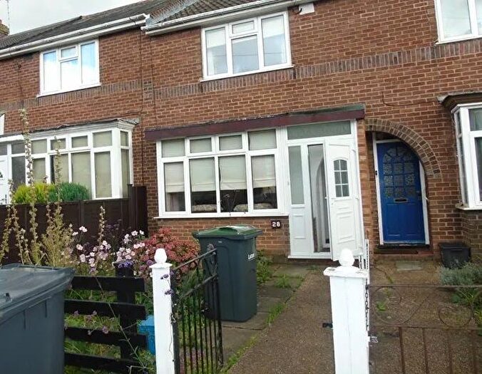 2 Bedroom Terraced House To Rent In Mayfield Road, Luton, LU2