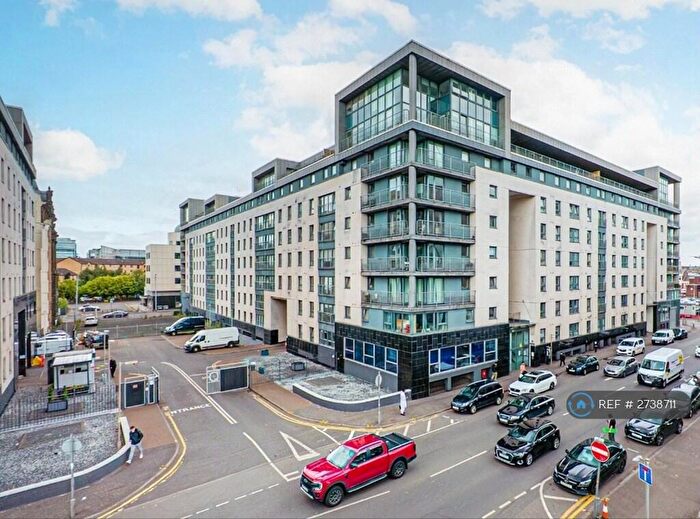 2 Bedroom Flat To Rent In Glasgow, Glasgow, G5