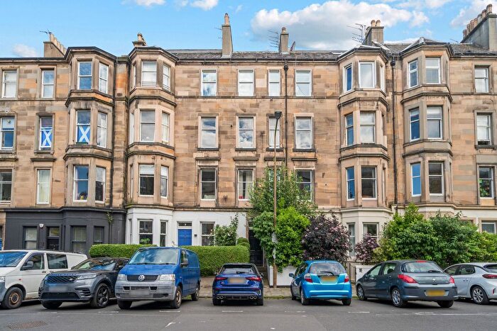 2 Bedroom Flat For Sale In Hillside Street, Edinburgh, EH7