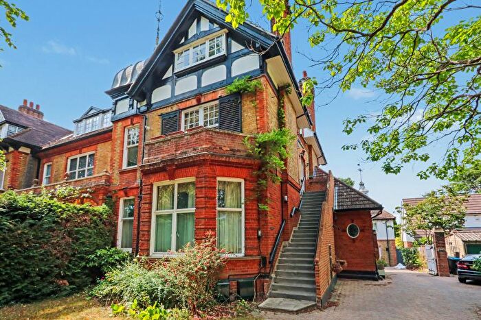 1 Bedroom Apartment To Rent In Surbiton, Kingston Upon Thames, KT6
