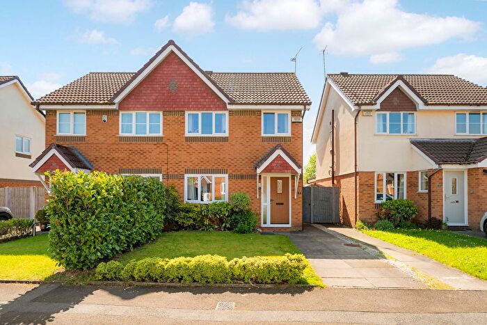 3 Bedroom Semi-Detached House For Sale In Housesteads Drive, Hoole, CH2