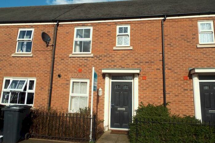 3 Bedroom Property To Rent In Queen Elizabeth Road, Nuneaton, CV10