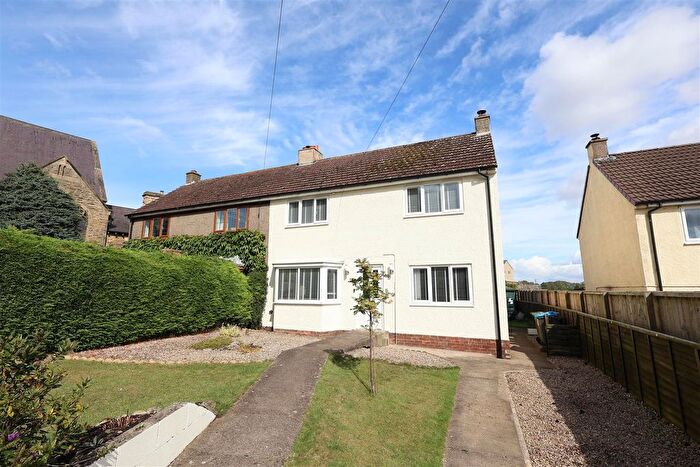3 Bedroom Semi-Detached House For Sale In Station Road, West Tanfield, Ripon, HG4
