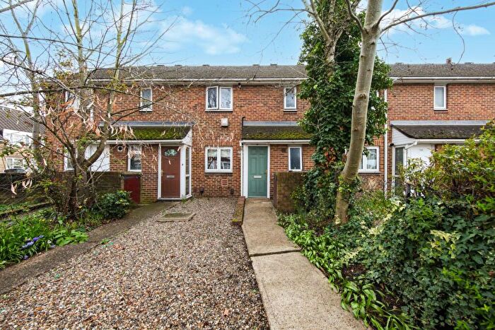 1 Bedroom Maisonette For Sale In Brigstock Road, Thornton Heath, CR7