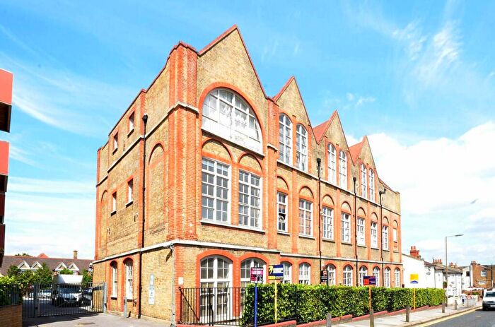 1 Bedroom Flat To Rent In Schoolhouse Yard, Woolwich, London, SE18