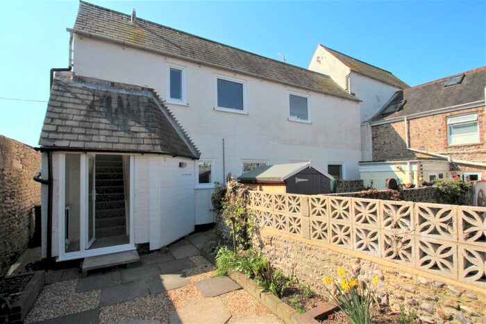 3 Bedroom End Of Terrace House To Rent In West Street, Shoreham-By-Sea, BN43