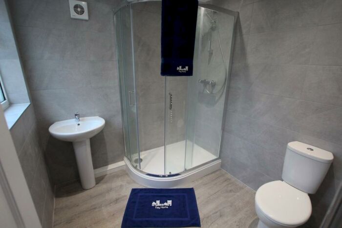 4 Bedroom Terraced House To Rent In Henry Street, Abington, NN1