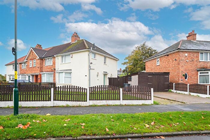 3 Bedroom End Of Terrace House To Rent In Greenaleigh Road, Kings Heath, B14