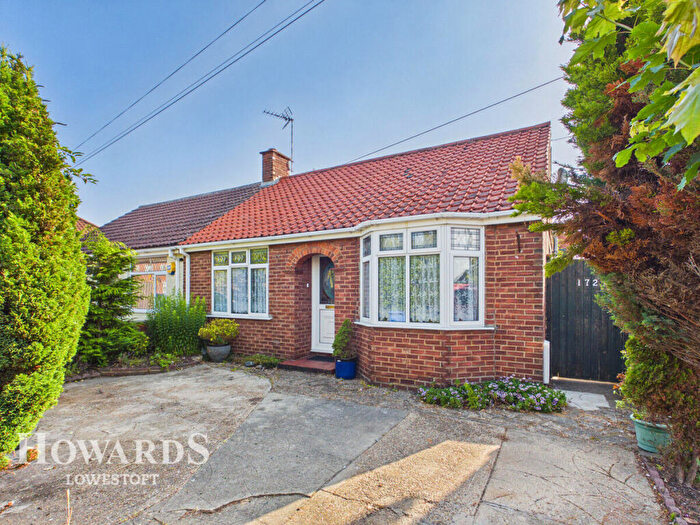 2 Bedroom Semi-Detached Bungalow For Sale In Kirkley Run, Lowestoft, NR33