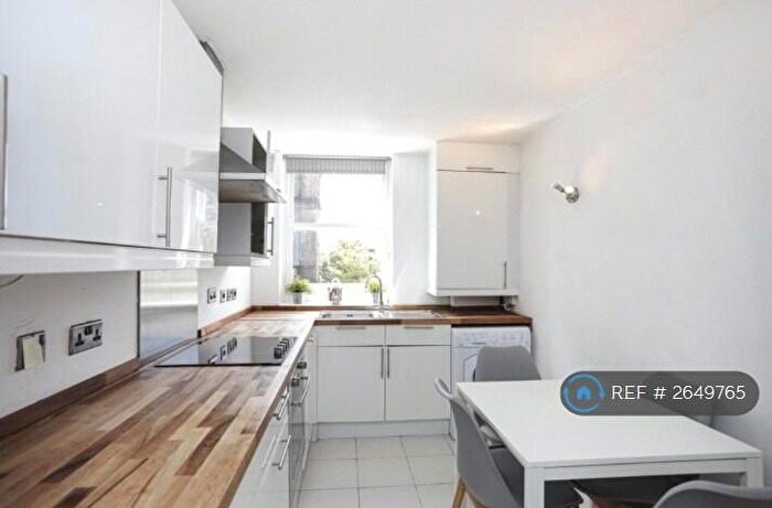 1 Bedroom Flat To Rent In Wood Close, London, E2