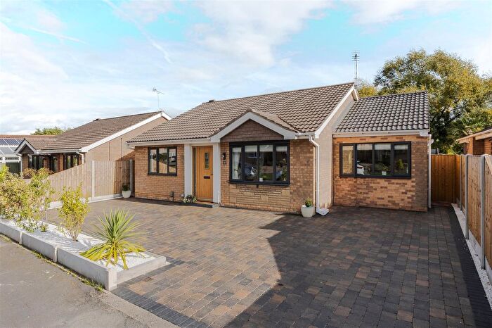 2 Bedroom Detached Bungalow For Sale In Winchester Drive, Bottesford, DN16