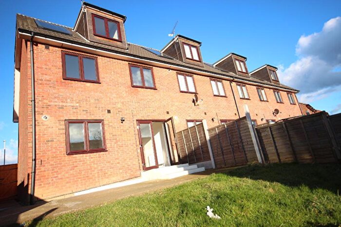 3 Bedroom End Of Terrace House To Rent In Camborne Avenue, Romford, RM3