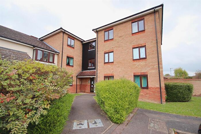 1 Bedroom Flat To Rent In Loris Court, Cambridge, CB1