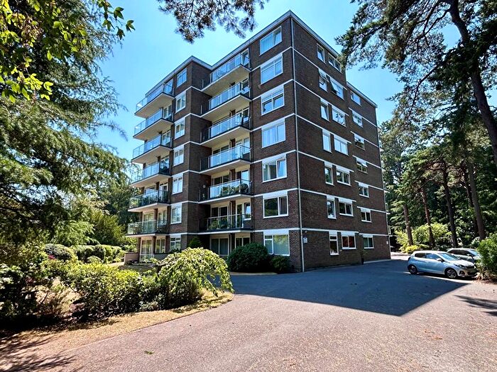 2 Bedroom Apartment For Sale In Wilderton Road, Branksome Park, BH13