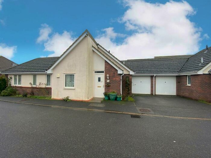 3 Bedroom Bungalow To Rent In White Horse Gardens, March, PE15