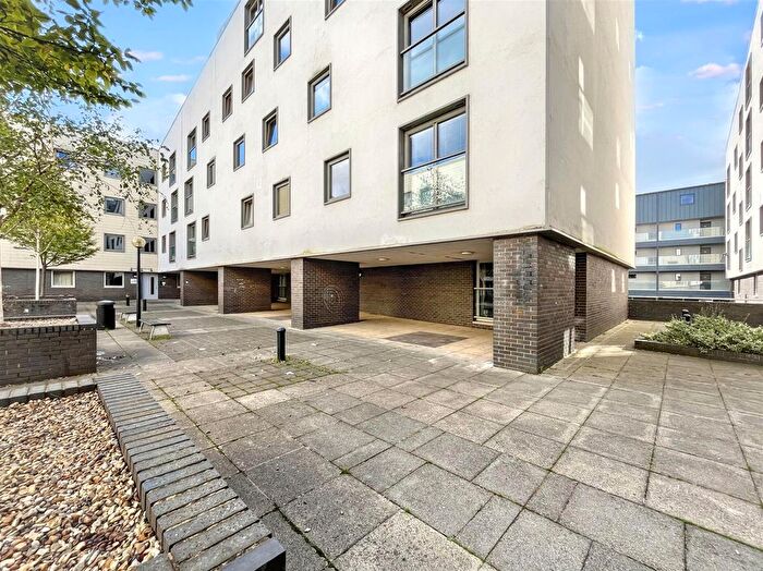2 Bedroom Flat For Sale In Maidstone Road, Norwich, NR1