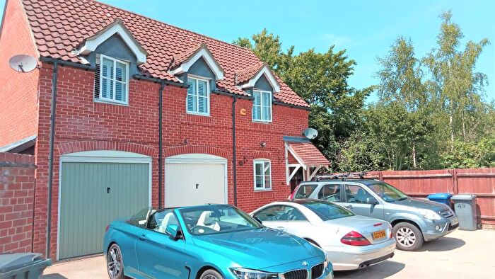 2 Bedroom Flat To Rent In Bulrush Crescent, Bury St. Edmunds, IP33