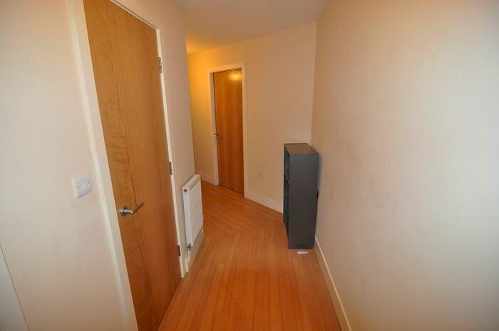2 Bedroom Flat To Rent In Behrens Warehouse, Bradford, BD1