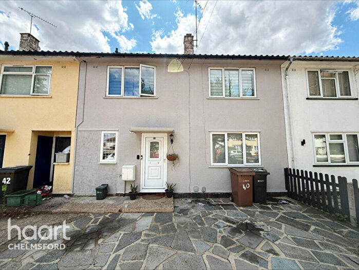 3 Bedroom Terraced House For Sale In Hatfield Grove, Chelmsford, CM1