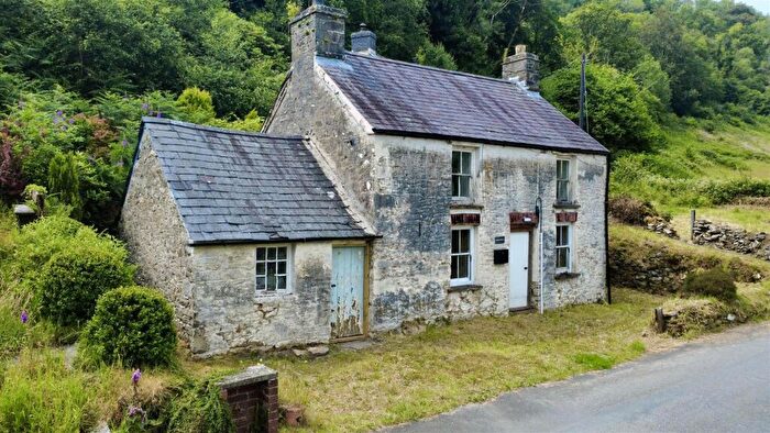 2 Bedroom House For Sale In Capel Dewi, Llandysul, SA44