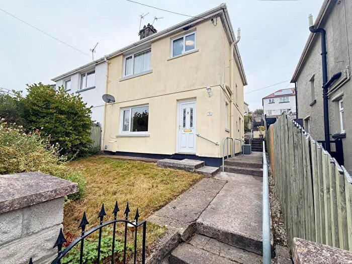 3 Bedroom Semi-Detached House For Sale In Coed Bychan Crescent, Llanharan, Pontyclun, Rhondda Cynon Taff., CF72
