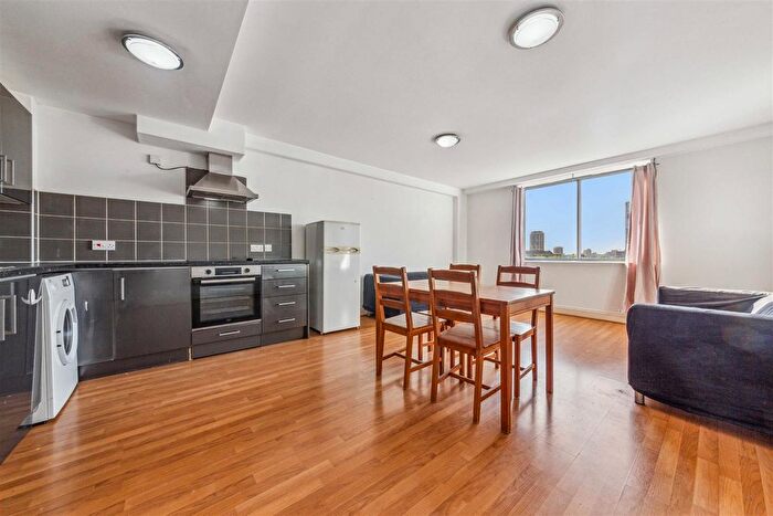 1 Bedroom Flat To Rent In Valentia Place, SW9