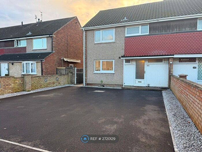 3 Bedroom Detached House To Rent In Newark Drive, Corby, NN18