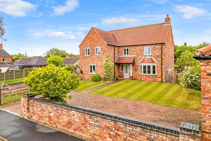 4 Bedroom Detached House For Sale In Old Rectory Gardens, Sturton By Stow, LN1
