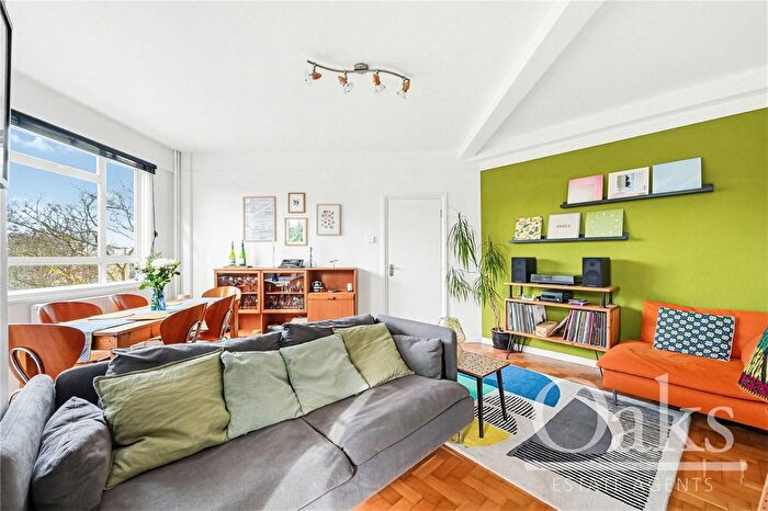2 Bedroom Flat For Sale In Christchurch House, Christchurch Road, SW2