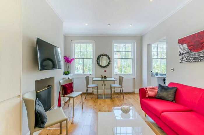 1 Bedroom Flat To Rent In Star Road, Barons Court, London, W14