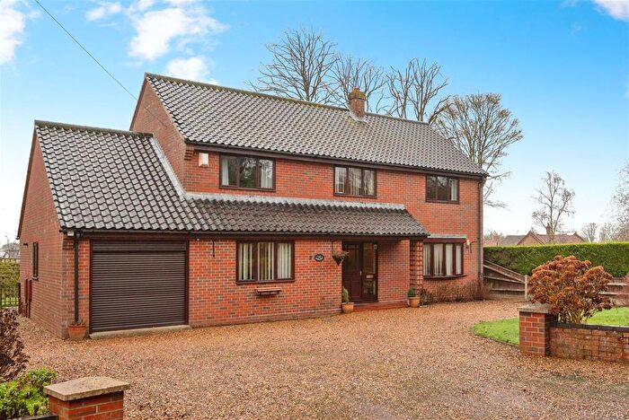 4 Bedroom Detached House For Sale In Croft Lane, Marsham, Norwich, NR10