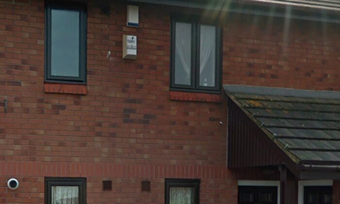 1 Bedroom Flat To Rent In Kettlewell Drive, Bradford, BD5