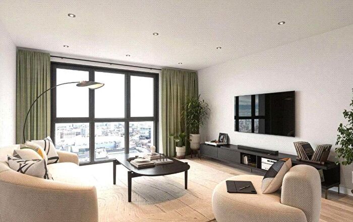 1 Bedroom Apartment For Sale In Waterhouse Gardens, Manchester, M3